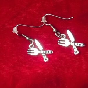 Chef Cook Cutlery silvertone dangle earrings; waitress waiter restaurant NWT